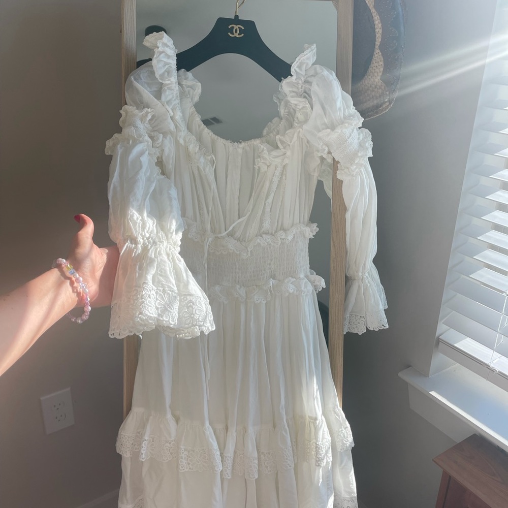 $1449 Dolce & gabbana tiered lace dress white